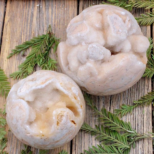 Druzy Calcite Sphere Fashion